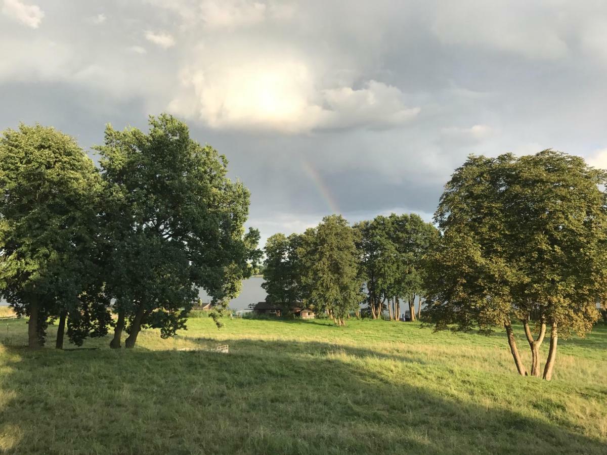 Wustrow  Ferienhaus Im Fischersteig מראה חיצוני תמונה